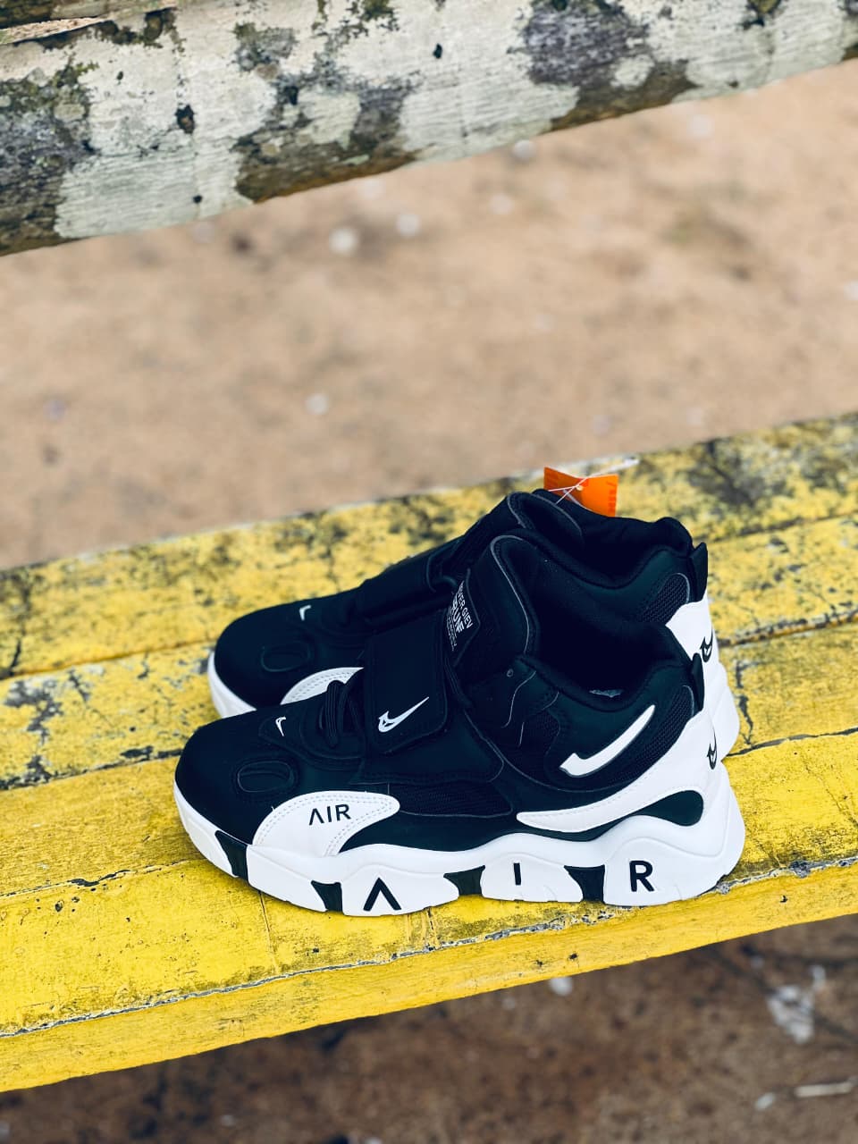 Imported Nike Air – Trendy Unisex Sneakers