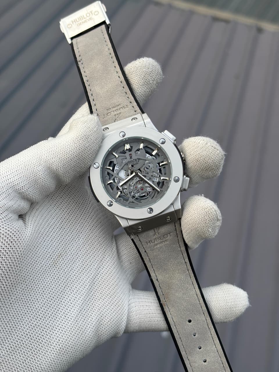 HUBLOT Classic Edition – Premium Unisex Luxury Watch
