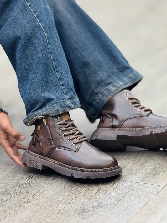 Imported Leather Boots – Brown Lace-Up Design